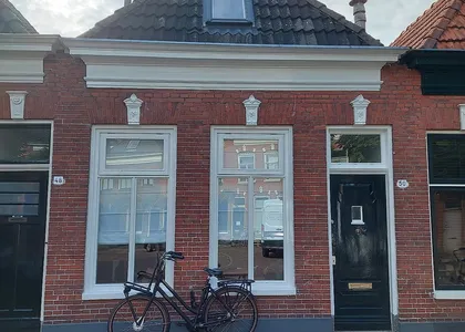 Woning in Groningen die door BontBouw is geschilderd